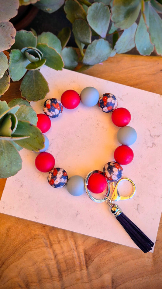 Wristlet silicone beads. Red n blue floral