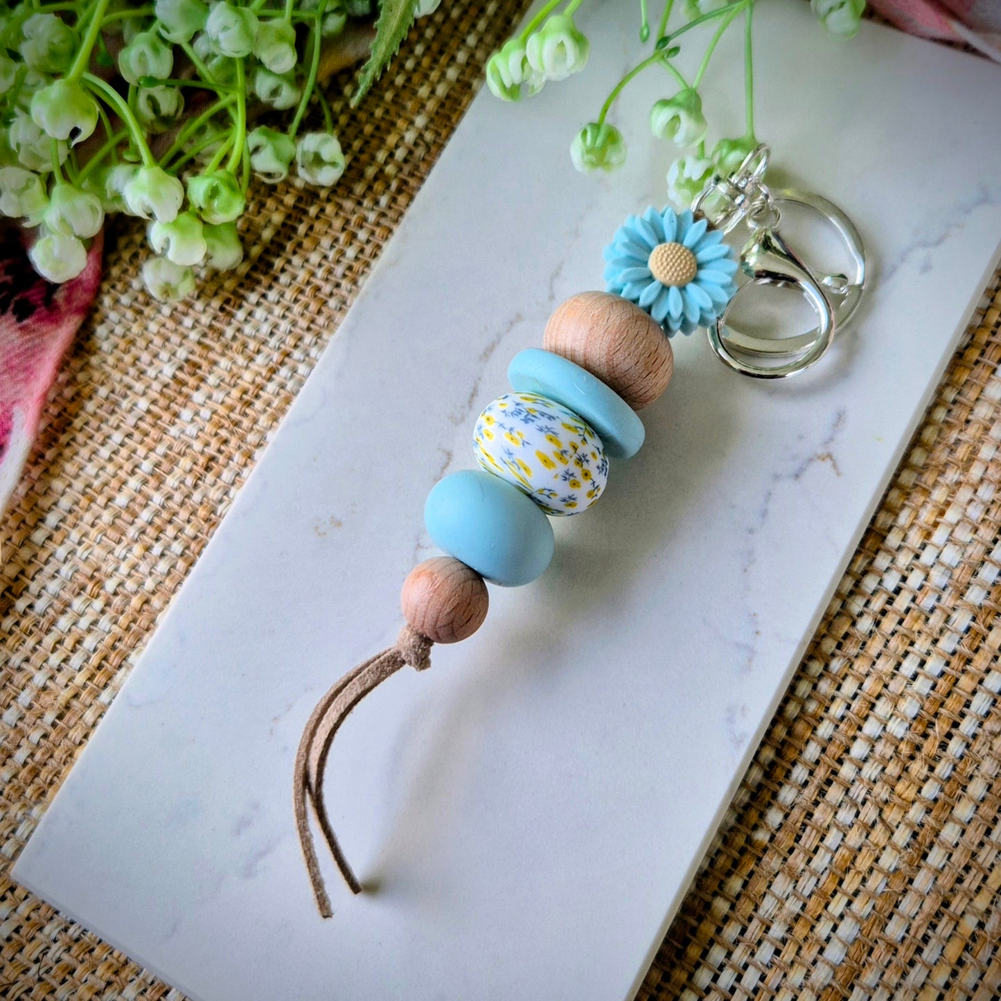 Keychain- Feminine flowers