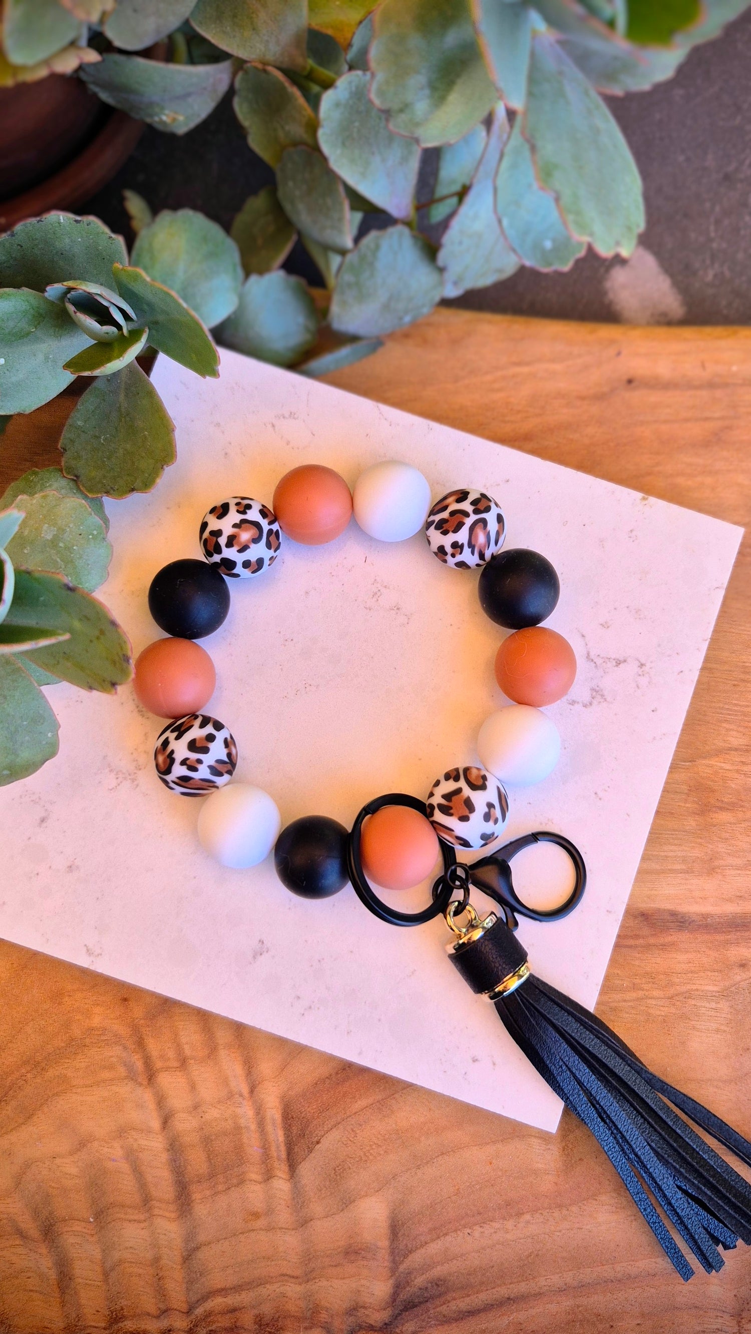 Beaded wristlet-keychains