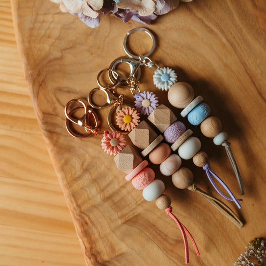 Keychain- Coloured daisy collection