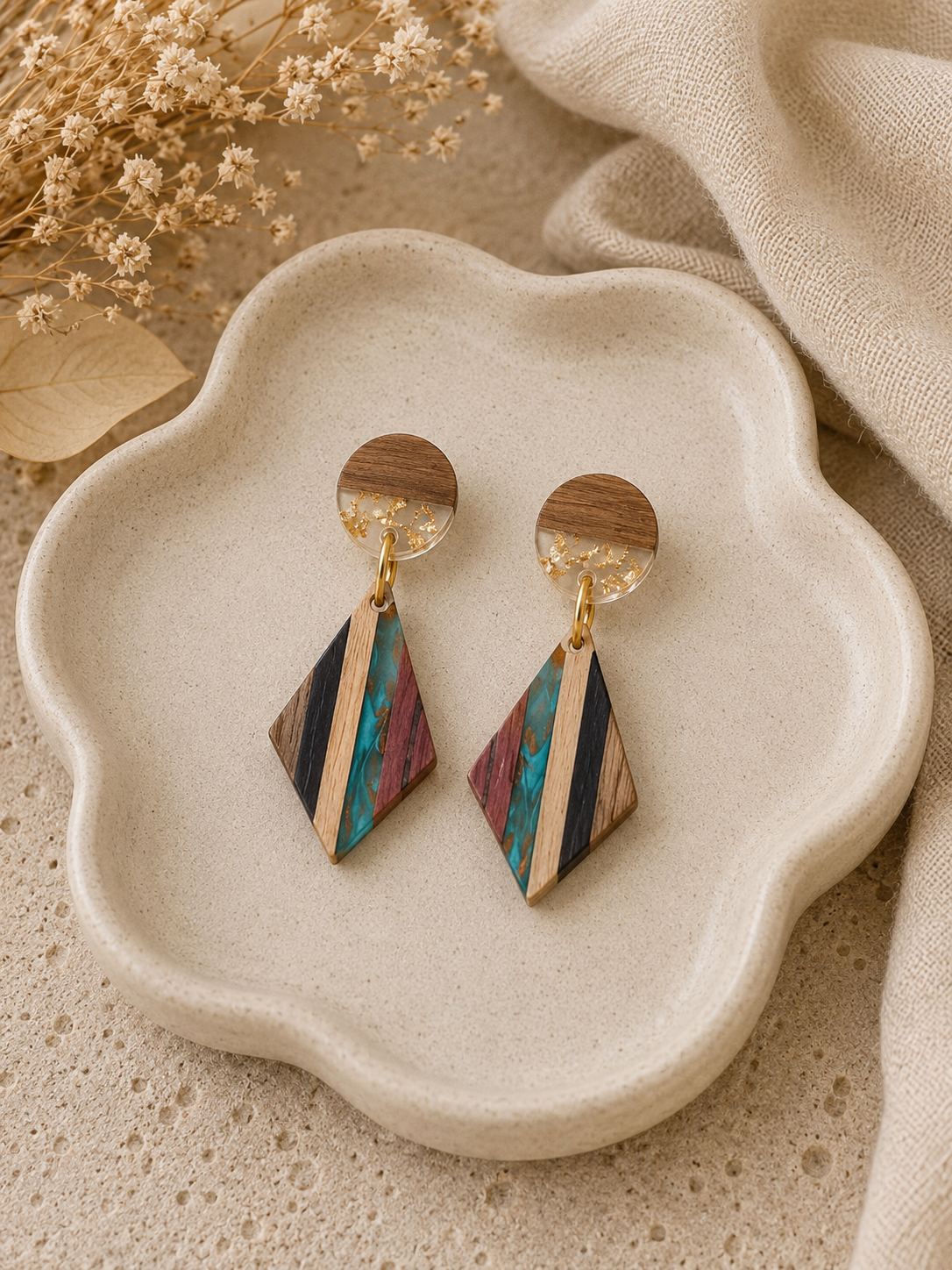 Earrings-Diamond blue striped.