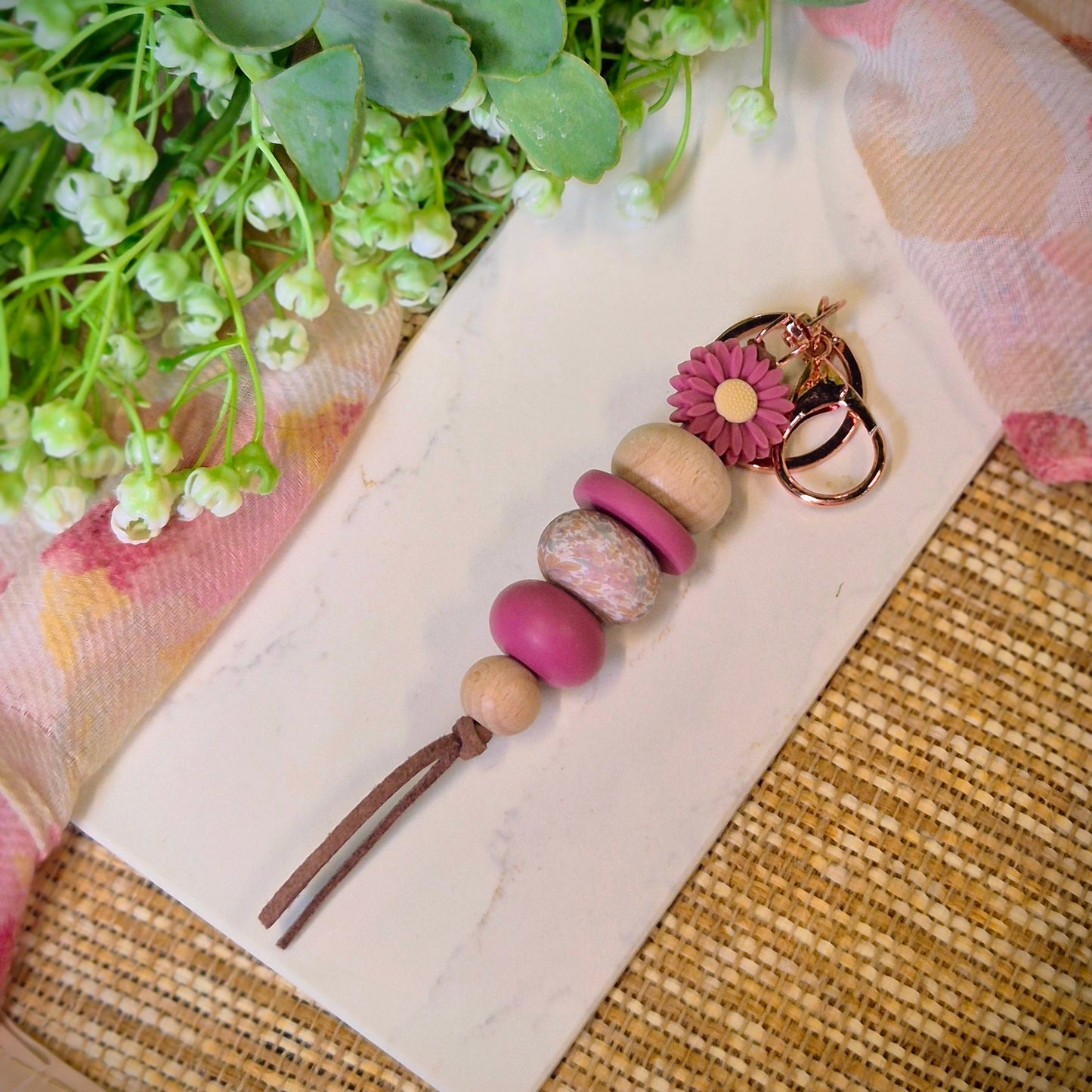 Keychain- Feminine flowers