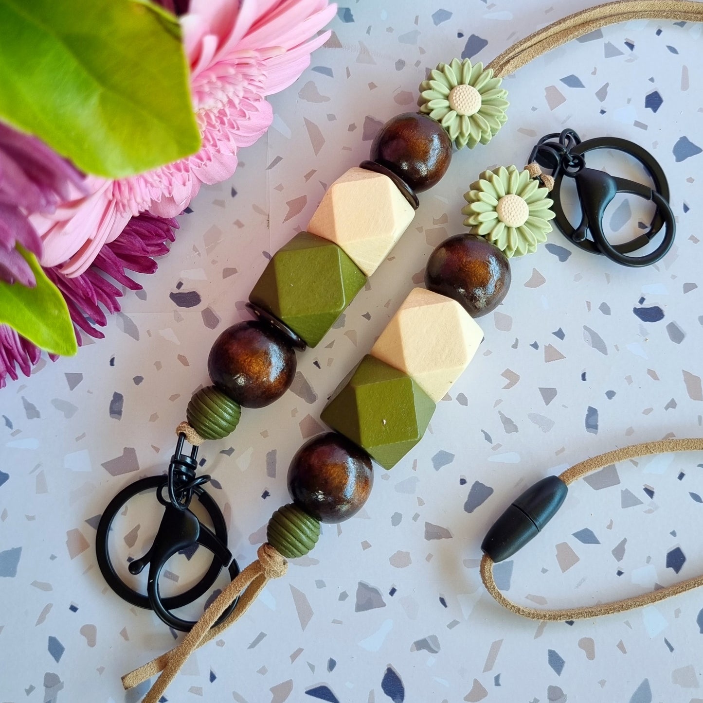 Lanyard and keyring- Olive flower